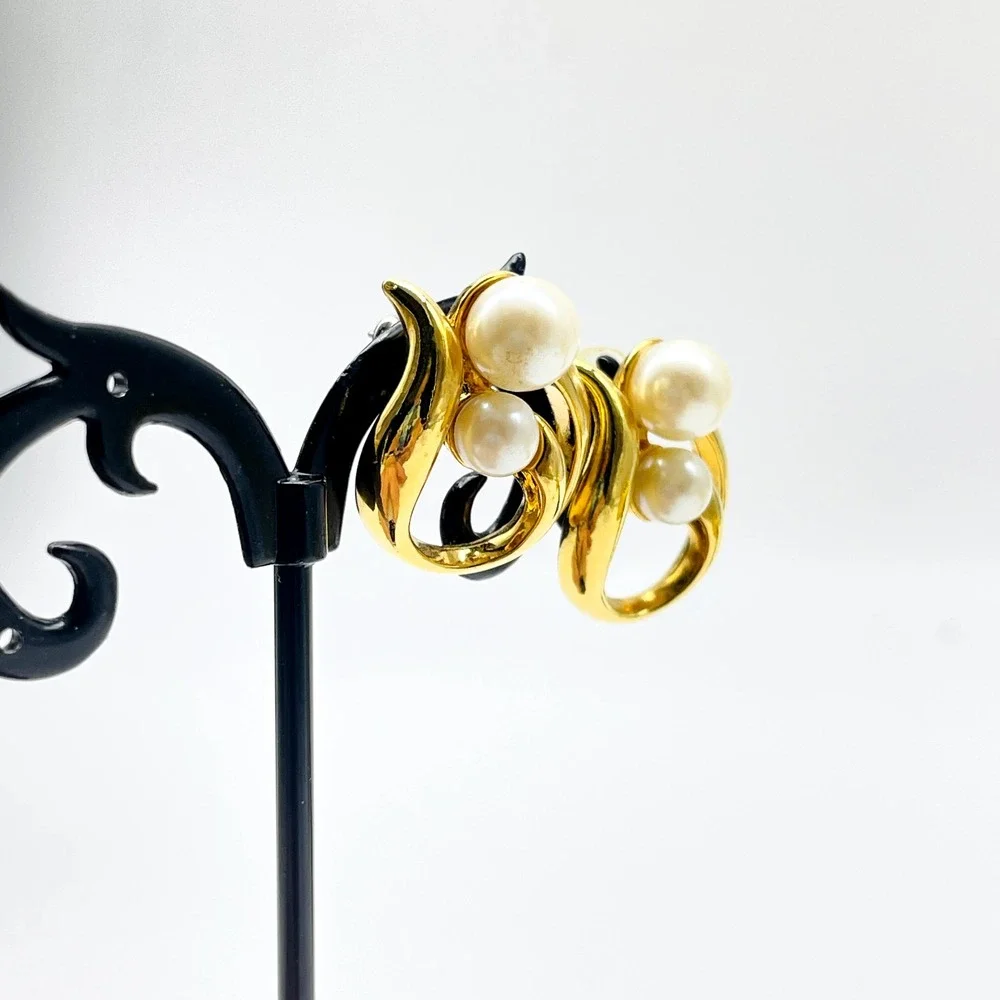 Vintage Avon Faux Pearl Gold Tone Swirl Pierced Earrings Statement Signed